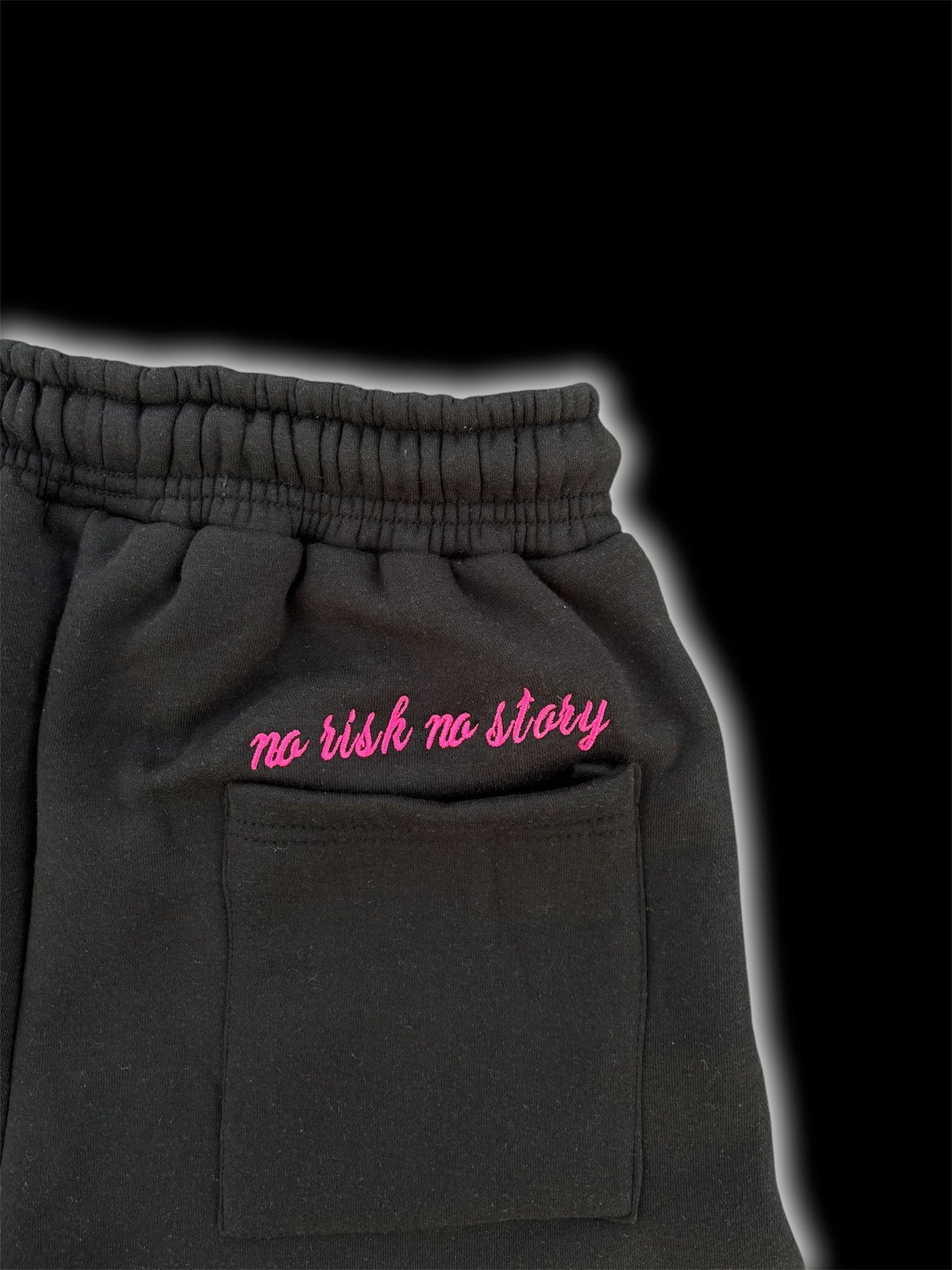 SHORTS BLACK SEVENTEEN SEASON BRASIL